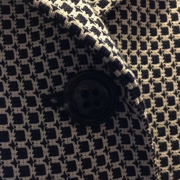 Evan-Picone black and white blazer - Picture 3 of 5